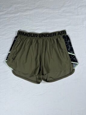 Under Armour Olive Green Women's Performance Shorts Loose Fit Size Large